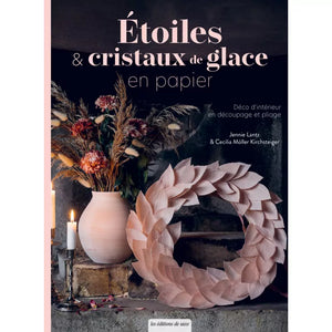 Etoiles et cristaux de glace en papier