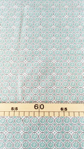 Coupon de tissu fleurs géométrie vert 100 % coton/55 cm X 1m50