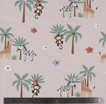 Charger l&#39;image dans la galerie, Tissu sweat imprimé numérique animaux de la jungle beige ou gris 150 cm.
