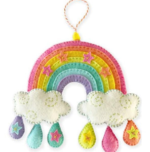 Kit feutrine pendentif arc-en-ciel magique