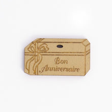 Charger l&#39;image dans la galerie, Lot de 5 boutons en bois &quot;bon anniversaire&quot;
