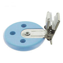 Charger l&#39;image dans la galerie, Clip bois pour attache tétine 4 couleurs.
