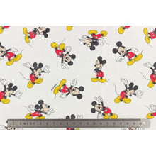 Charger l&#39;image dans la galerie, Coupon tissu Mickey fond rouge ou blanc 100 % coton 45 x 45 cm
