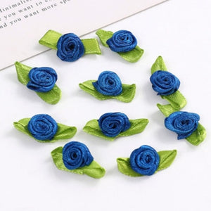 Lot de 50 mini roses en soie avec noeud  2cm/15 couleurs.