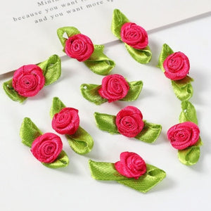 Lot de 50 mini roses en soie avec noeud  2cm/15 couleurs.