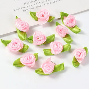 Lot de 50 mini roses en soie avec noeud  2cm/15 couleurs.