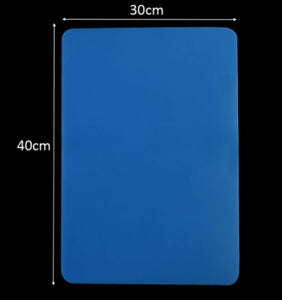 Feuille silicone 4 tailles rose ou bleu
